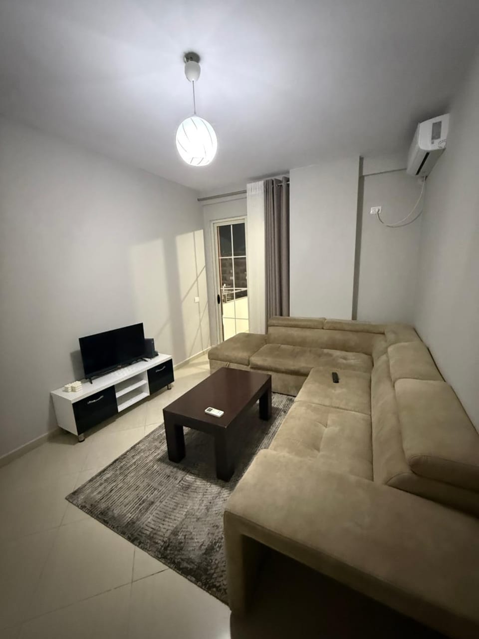 Ferit's Property Near Astir Apartment in Tirana