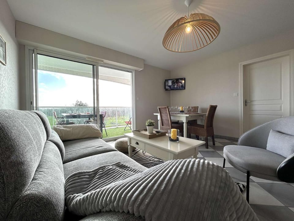 SG380-209 Appart 3 pièces 4 couchages COEX Apartment in Pays de la Loire