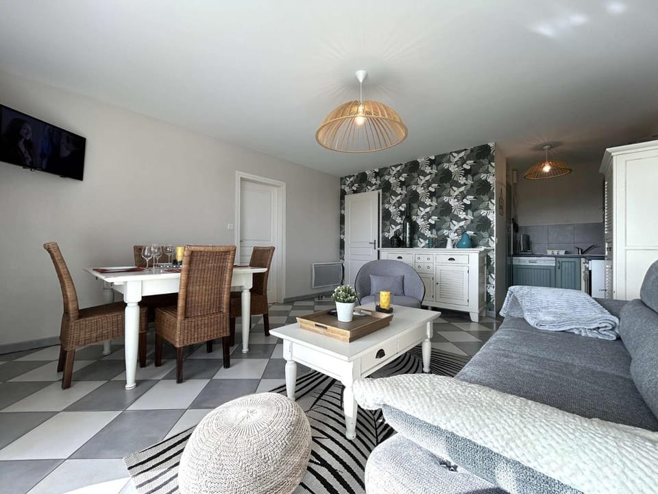 SG380-209 Appart 3 pièces 4 couchages COEX Apartment in Pays de la Loire