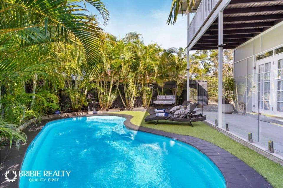 Garden, Swimming pool