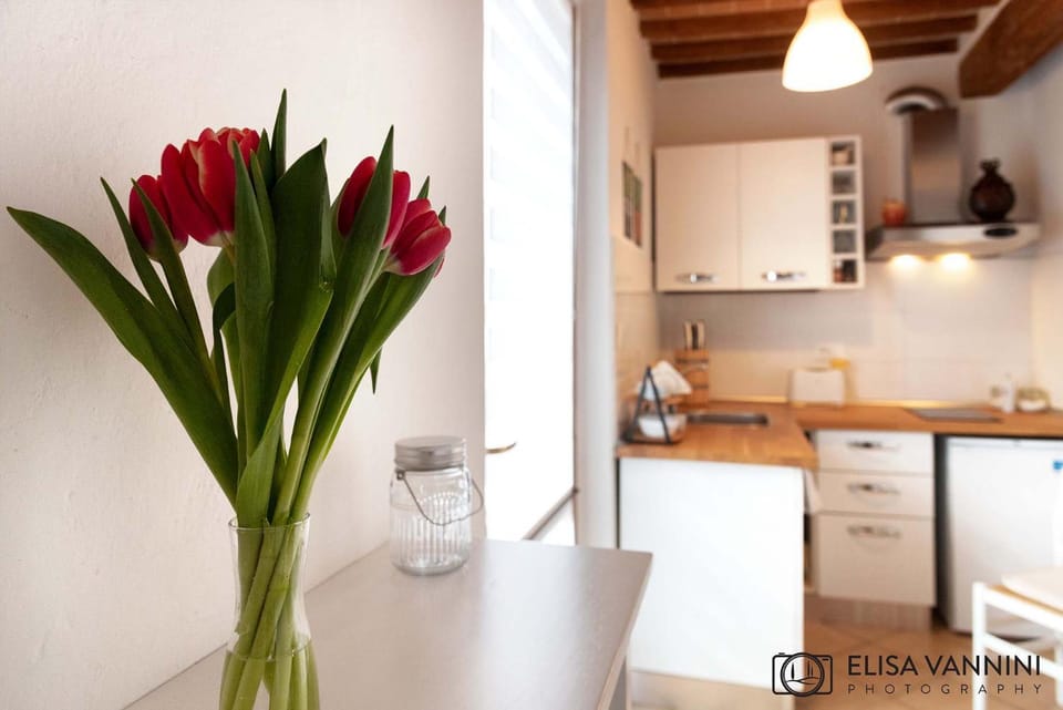 Kitchen or kitchenette, Communal kitchen