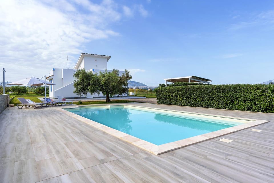 Casa Babalù vista mare con piscina Villa in Sicily