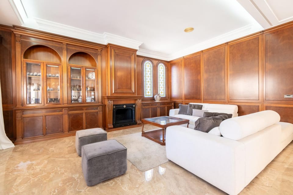 Property building, Living room