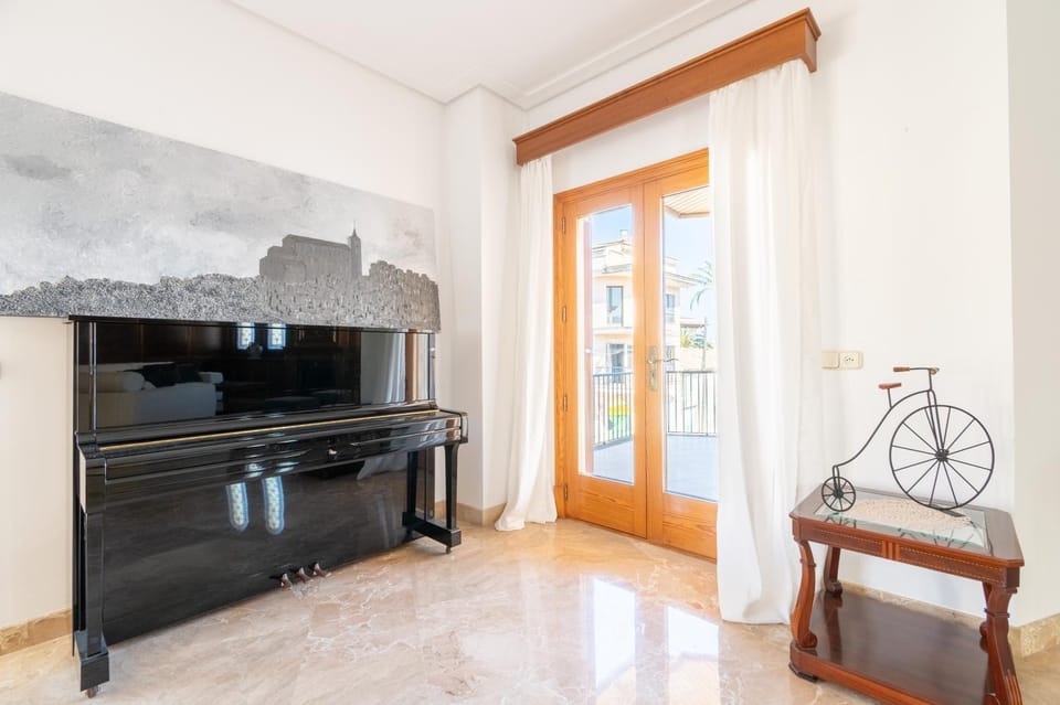 Property building, Living room