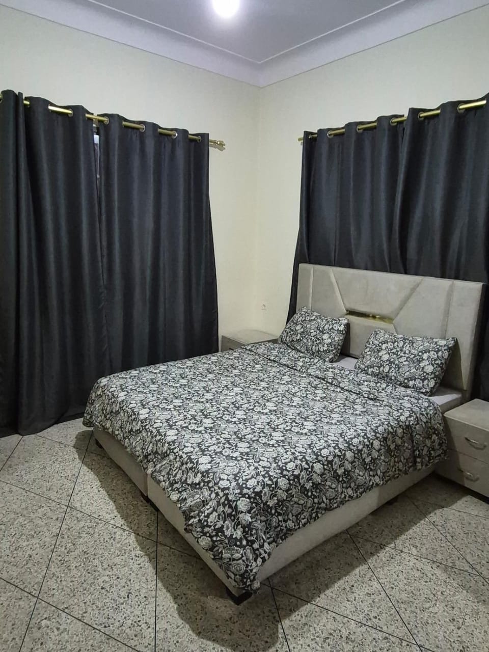 Appartement familial villa 110 m2 jardin et piscine Apartment in Meknes