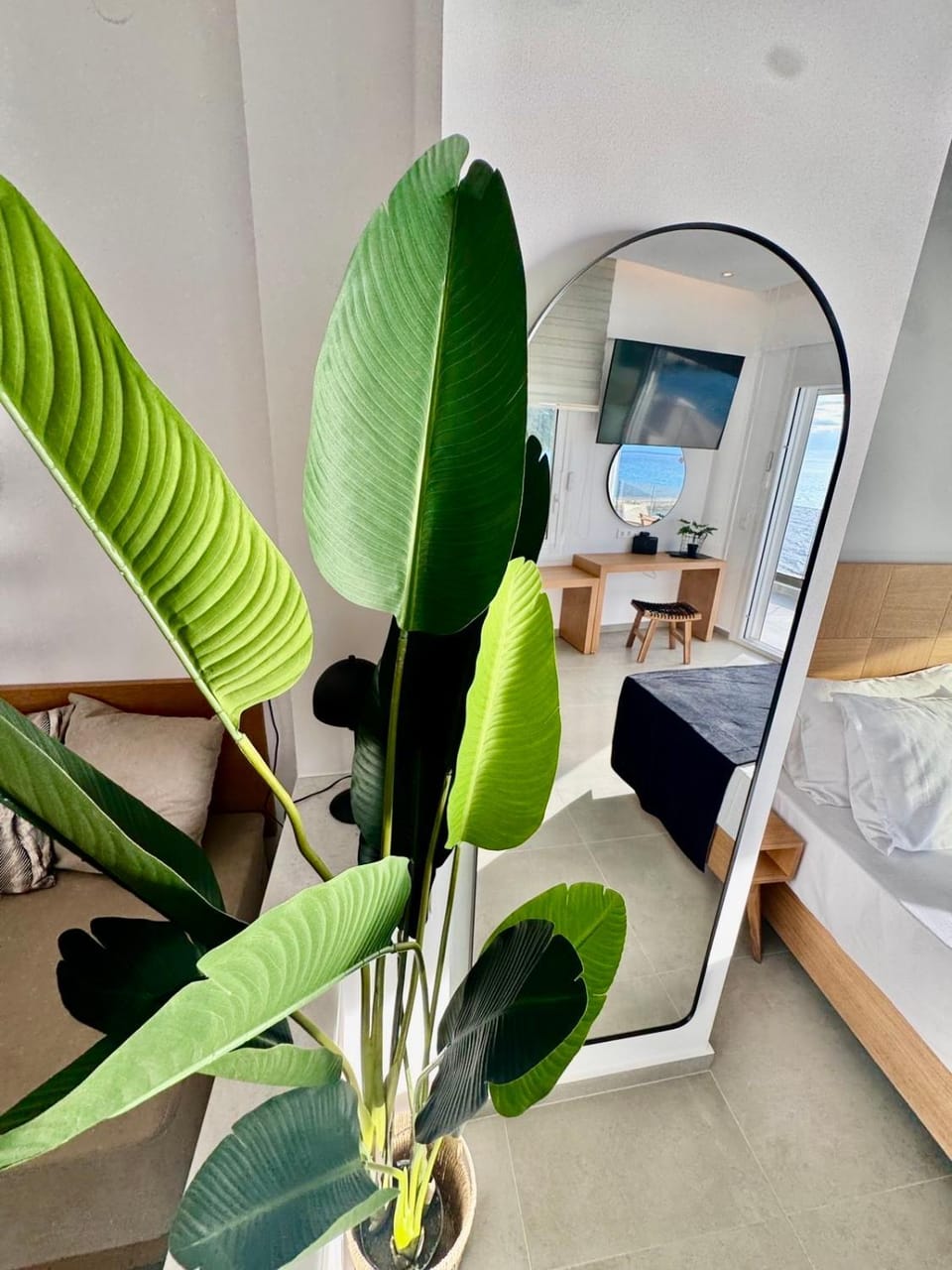 Zoe Seafront Studio Apartment in Halkidiki
