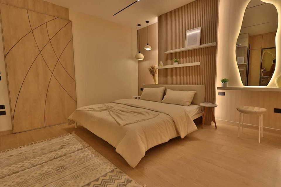 Luxury Studio with Bathtub Near City Stars Apartment in Cairo Governorate