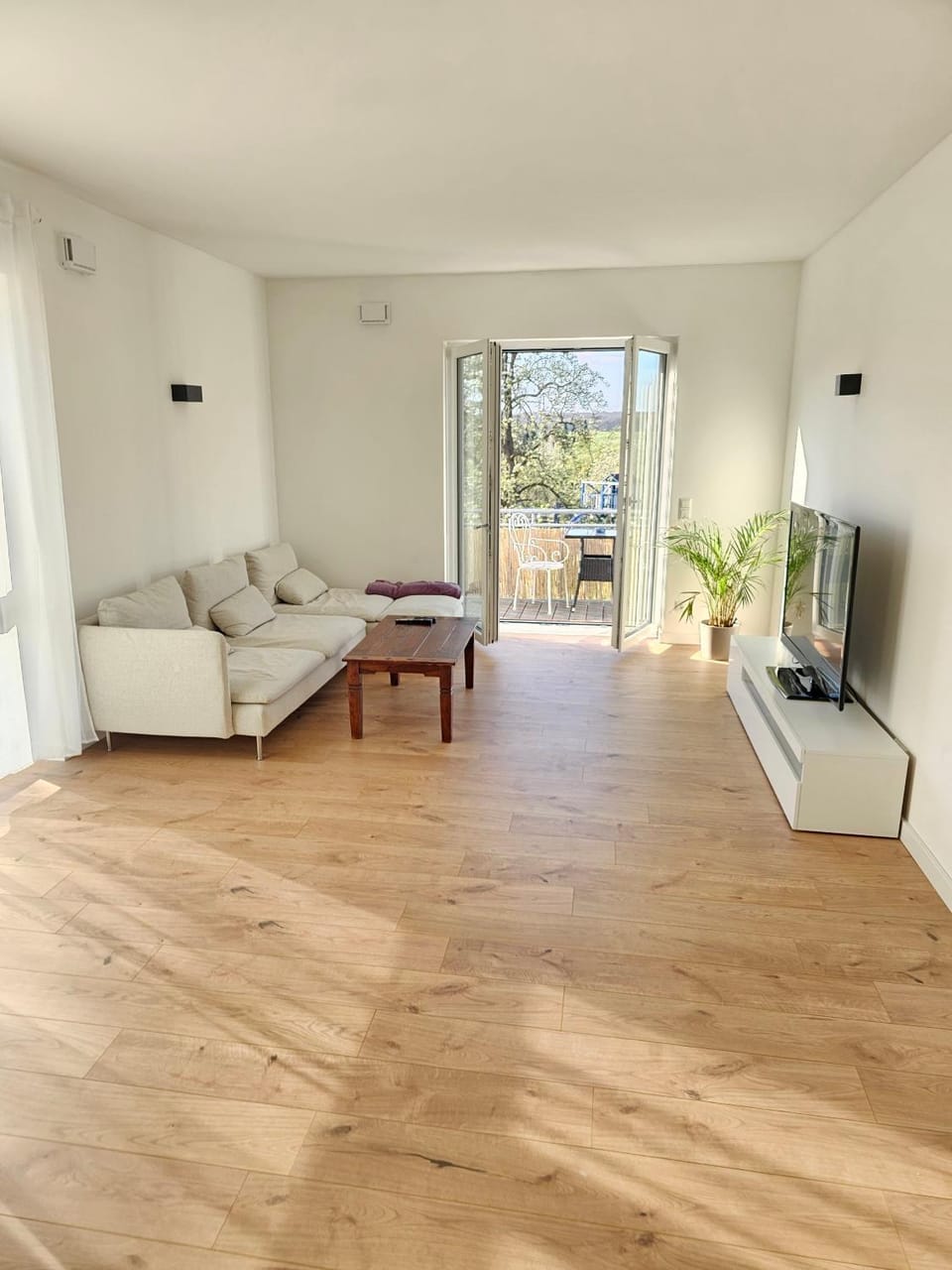 Property building, Living room
