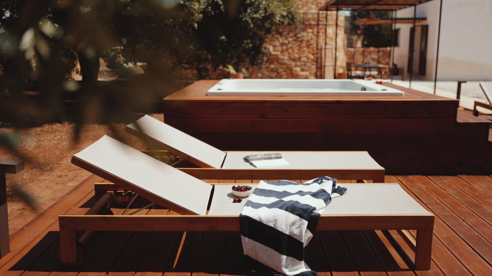 Patio, Hot Tub