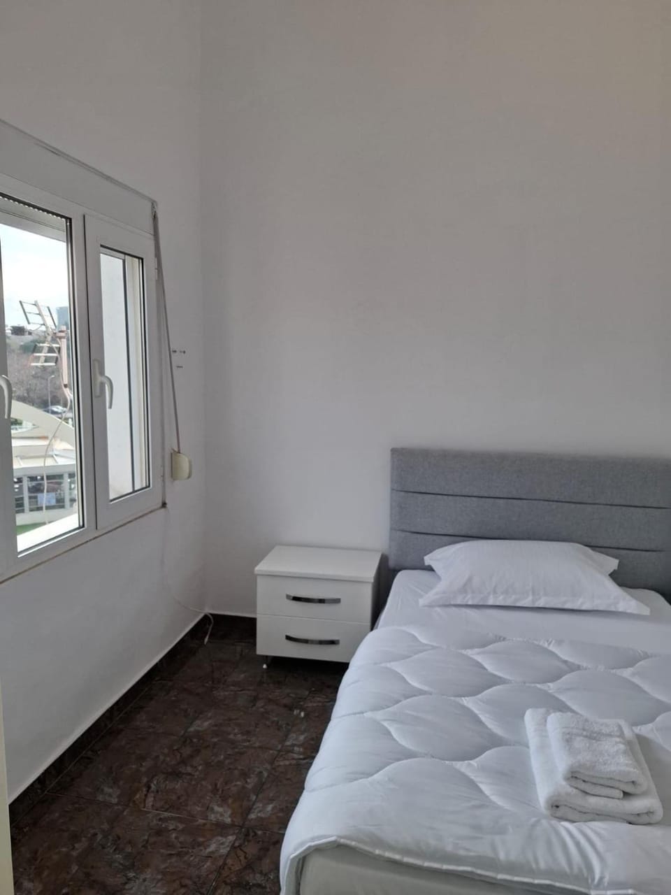 Tirana apartment by Victoria Apartment in Tirana