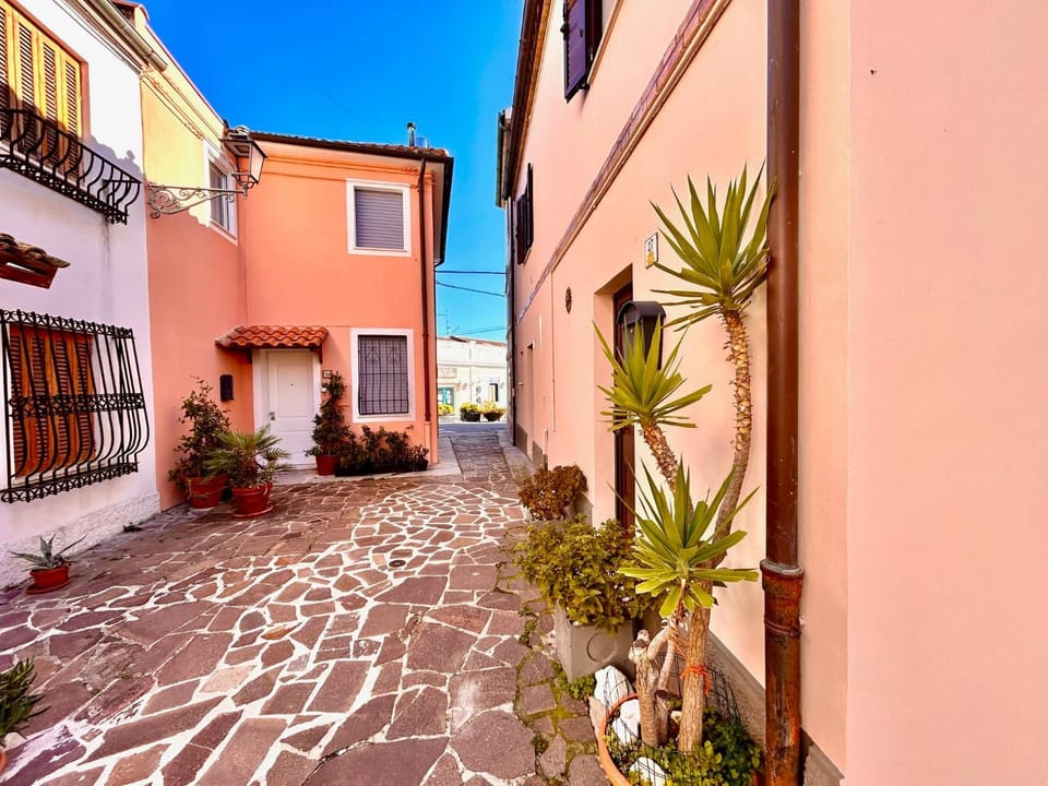 LA CASA DI ANGELO al primo piano con aria condizionata Apartment in Numana