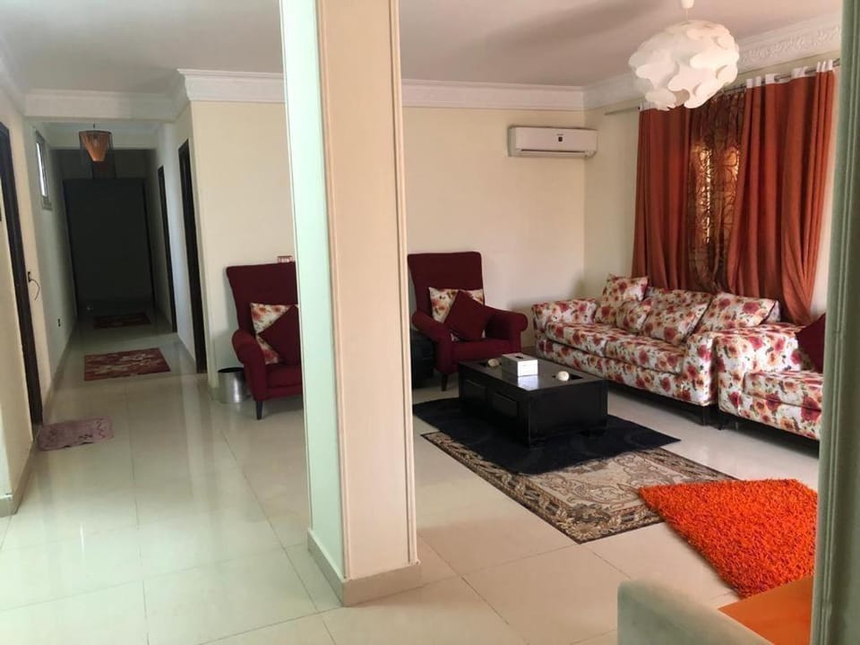 Living room, Seating area, air conditioner