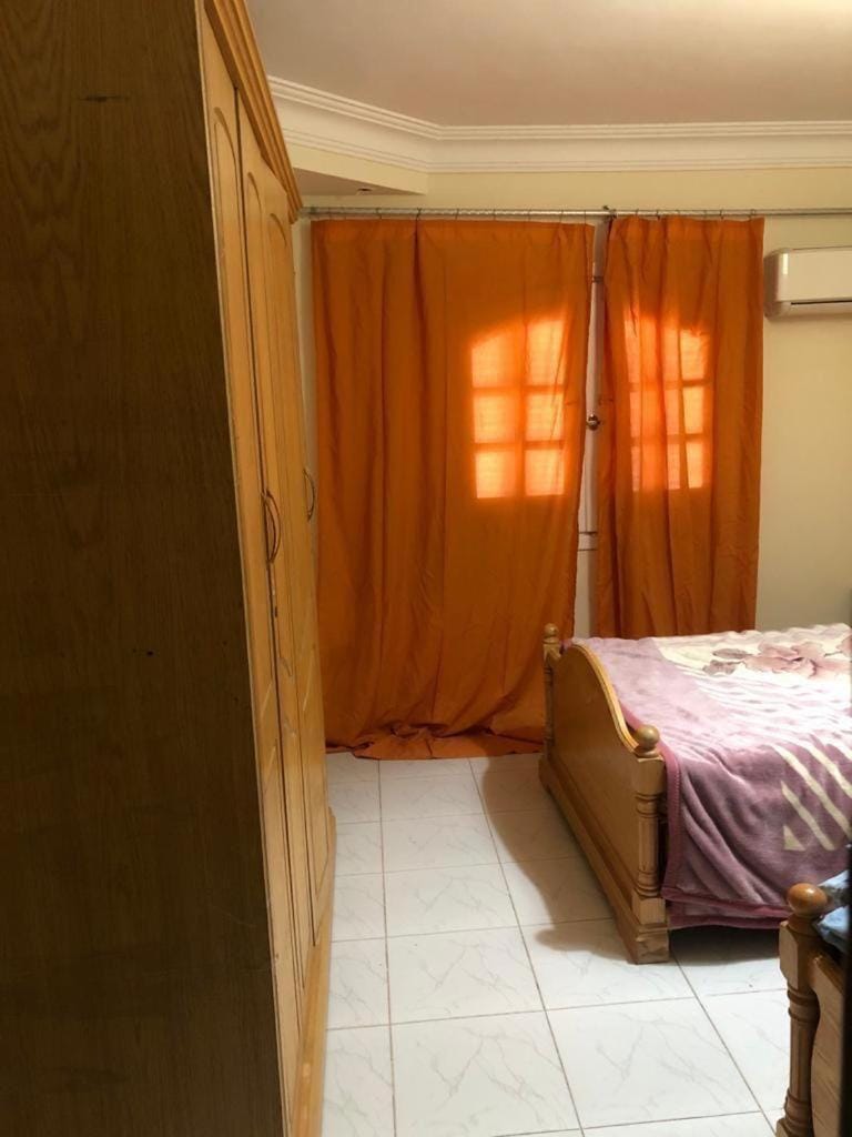 Bed, Bedroom, wardrobe, air conditioner