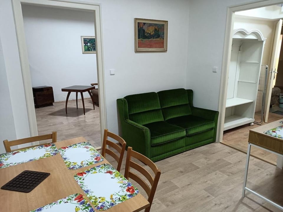 Orlovna Hradec Králové Apartment in Lower Silesian Voivodeship