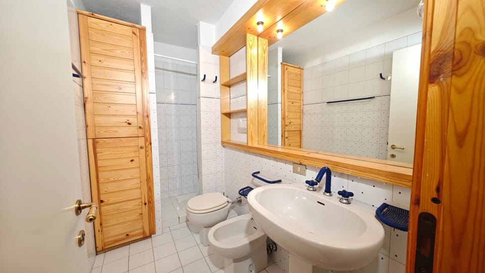 Hostdomus - Abeti Apartments House in Piedmont