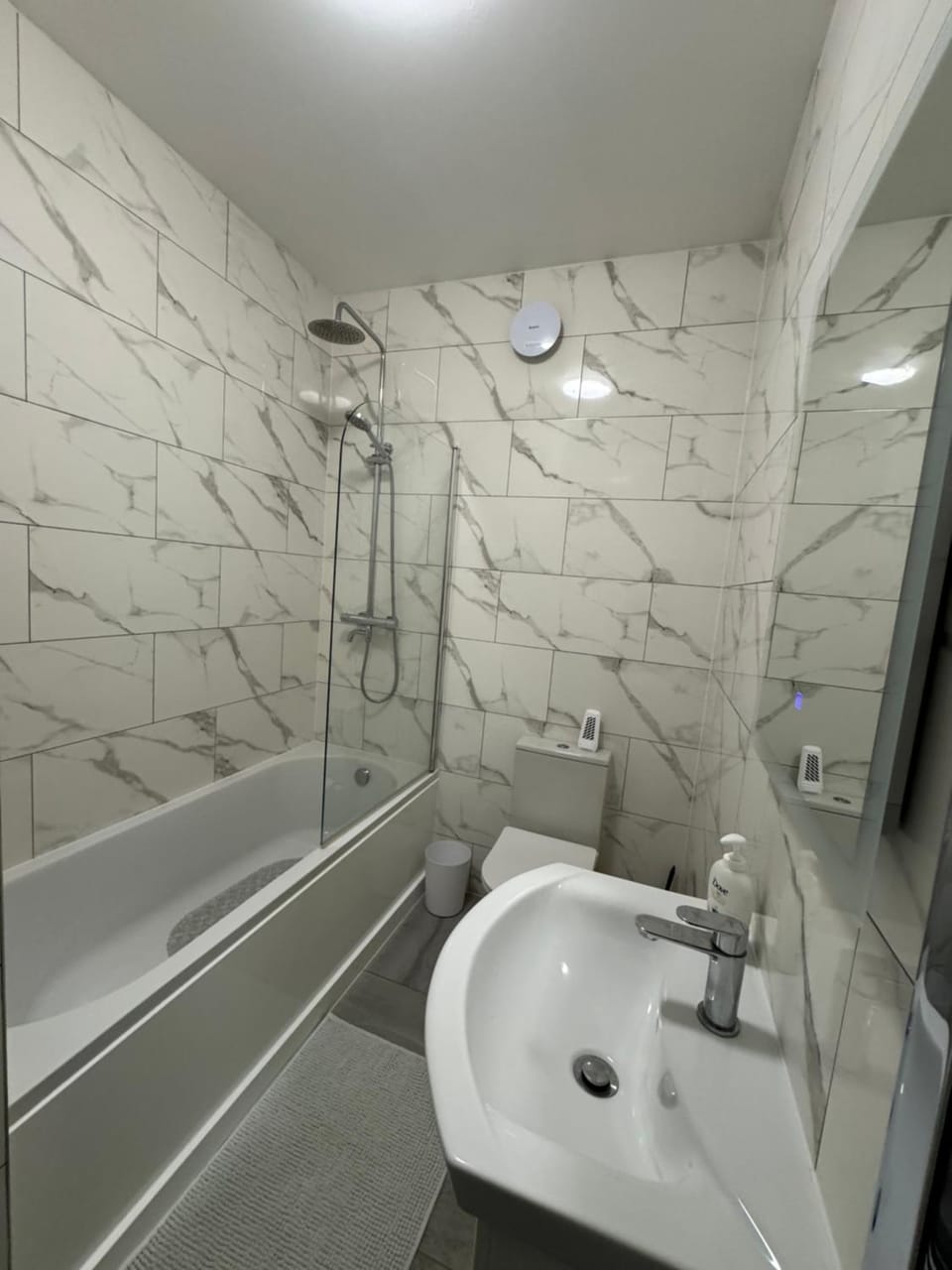 Wallington Grammar Serviced Accommodation Apartment in Croydon