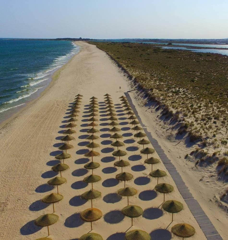 Golden Club Cabanas- Resort house with view, pools and private beach Apartment in Cabanas de Tavira