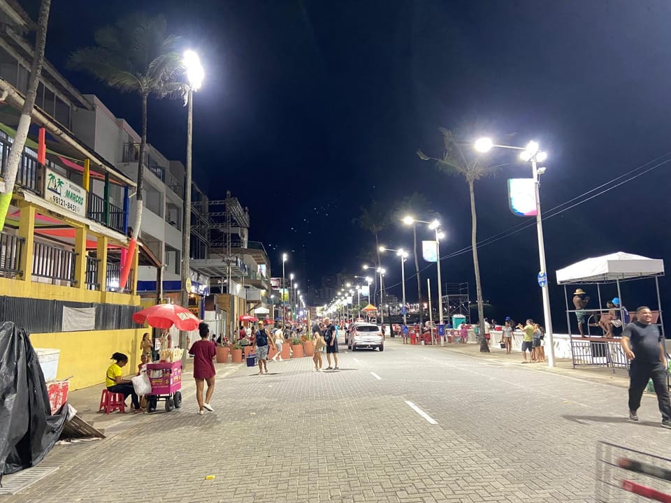 alugo AP compartilhado para carnaval Apartment in Salvador