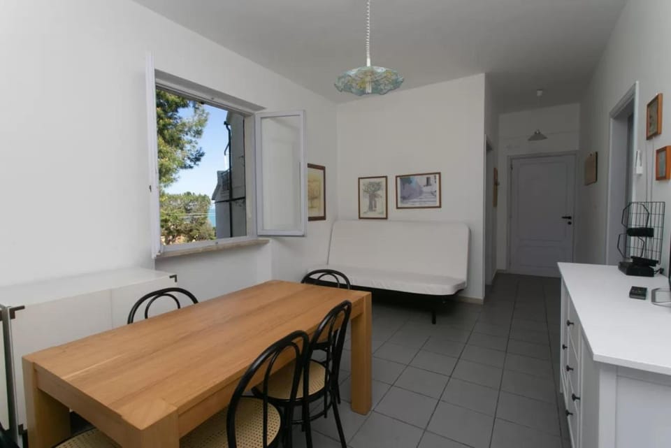 M082 - Marcelli, trilocale con terrazzo al residence Mareverde Apartment in Marcelli
