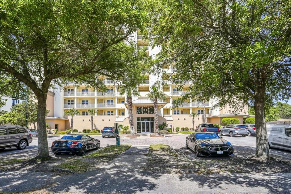 LostKey 201C by Vacation Homes Collection Apartment in Gulf Shores