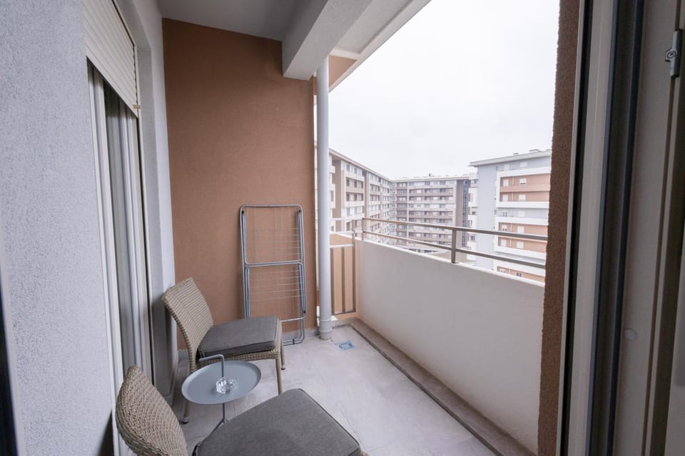 Urban Stay - Central Point Apartment Apartment in Podgorica