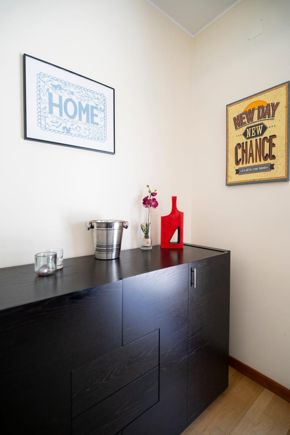 Property logo or sign, Living room, Logo/Certificate/Sign