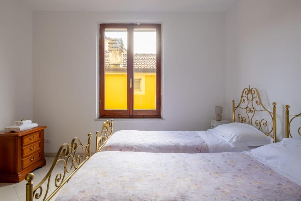 Appartamento Roberto-4 beds,AC Apartment in Province of Massa and Carrara