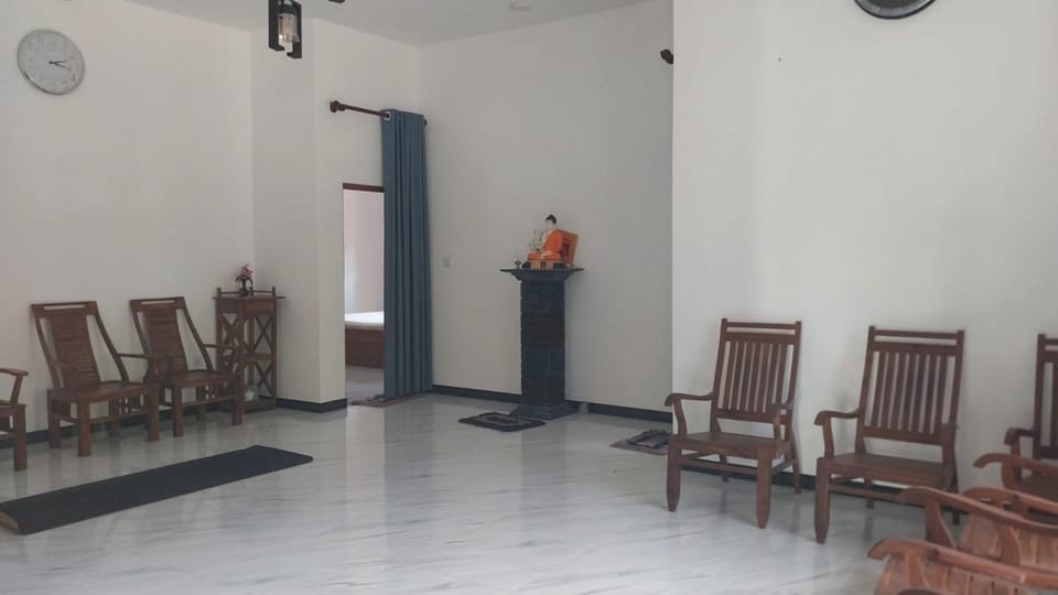 Dinuli Home stay Vacation rental in Southern Province