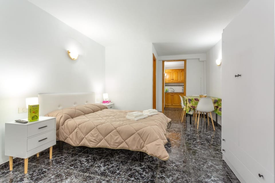 Living room, Bedroom