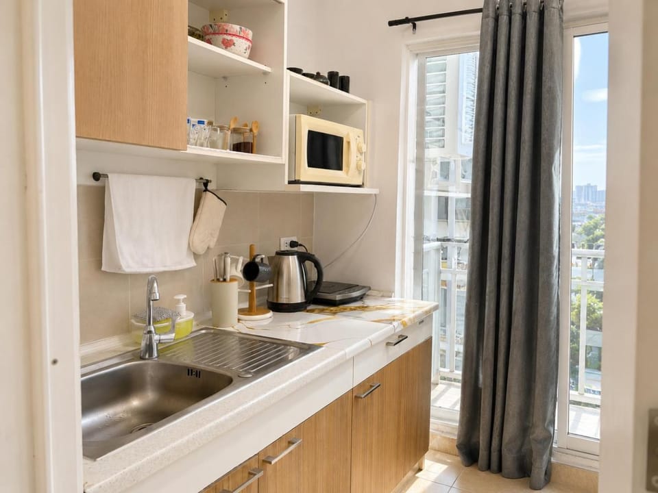 Kitchen or kitchenette, kitchen, kitchen