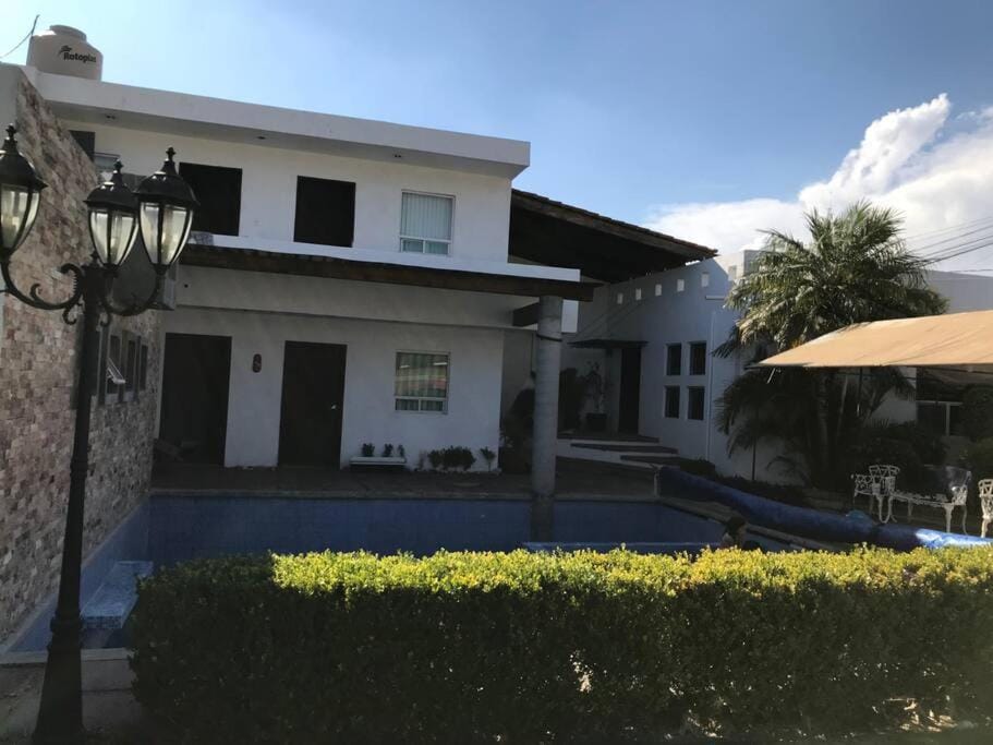 La casa flores House in Atlixco