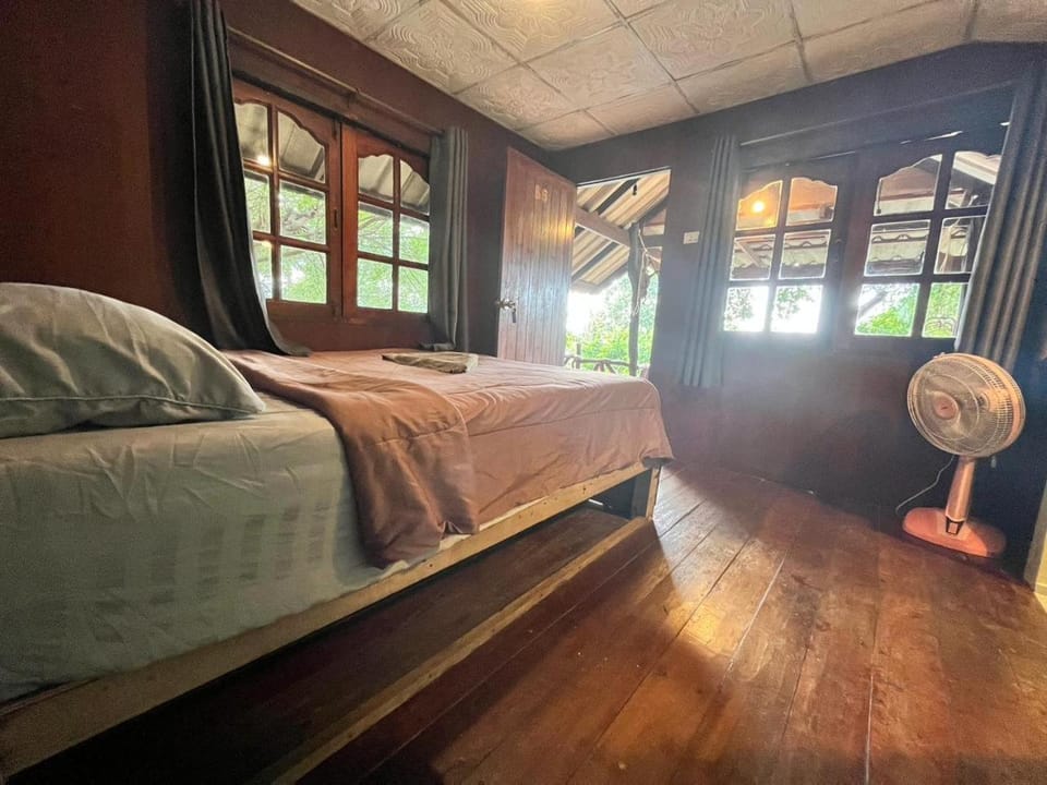 Chaloklum Belvedere B6 House in Ban Tai