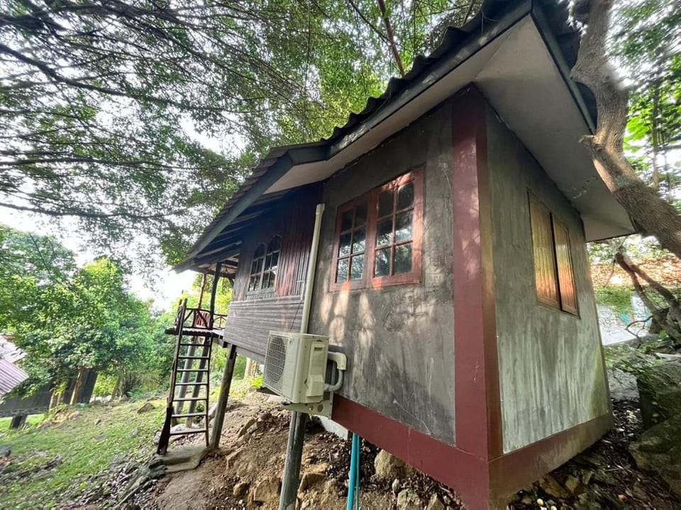 Chaloklum Belvedere B6 House in Ban Tai