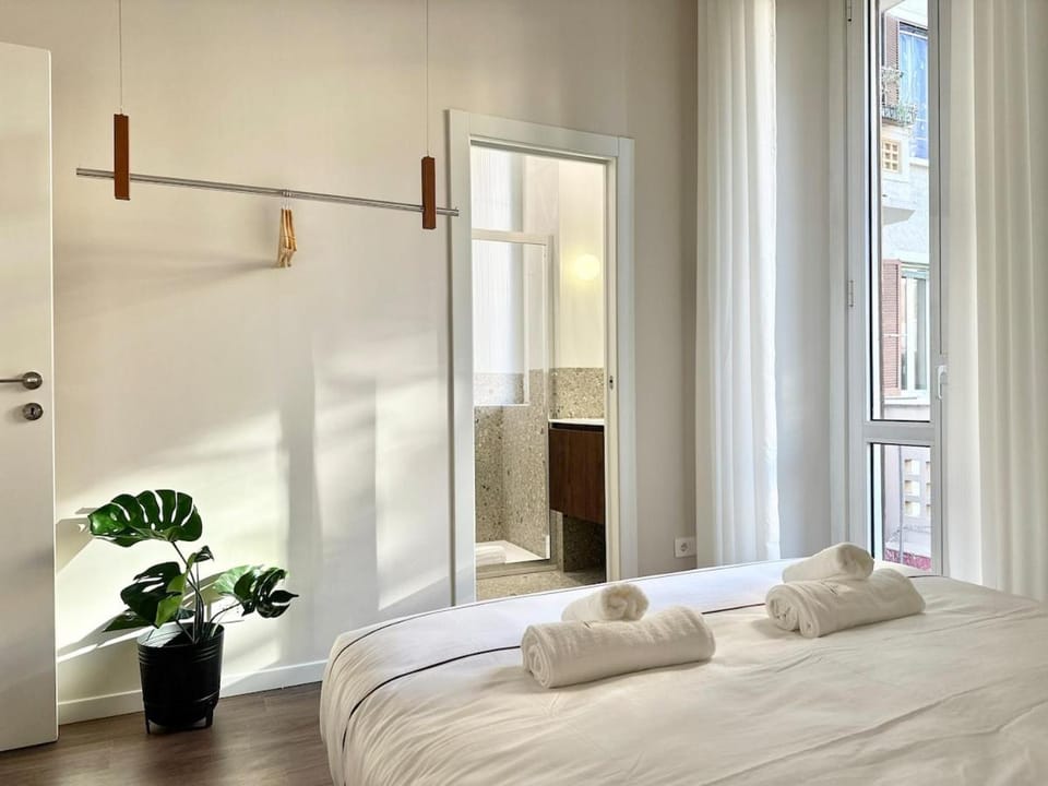 Bathroom, Balcony/Terrace, Bedroom, towels