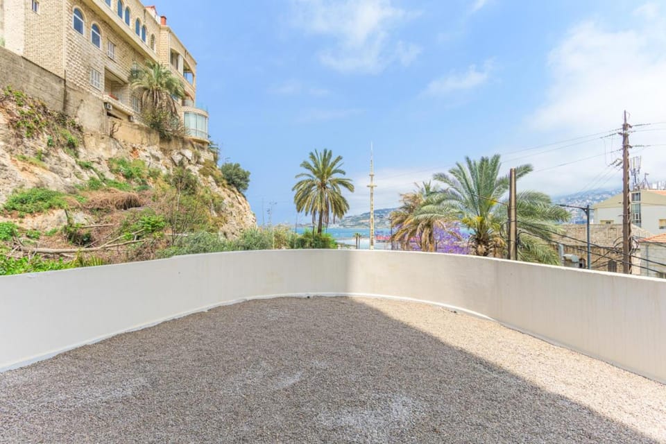 Les Jardins Kaslik Apartment in Africa