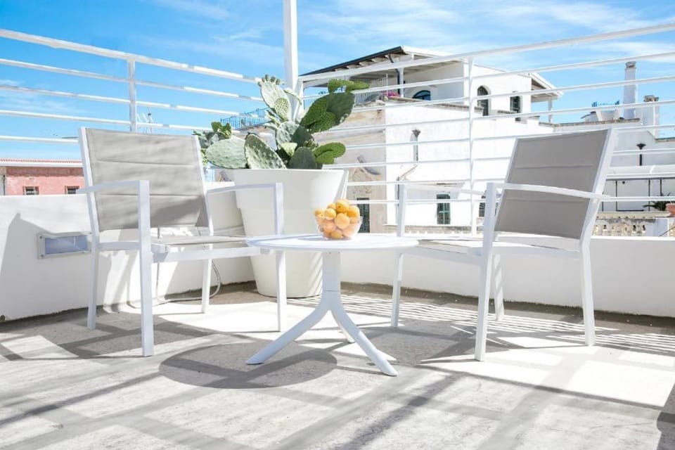 View (from property/room), Balcony/Terrace