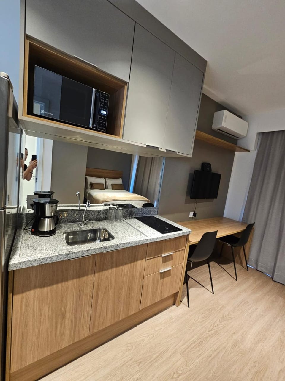 Kitchen or kitchenette, Dining area, pet friendly, stove