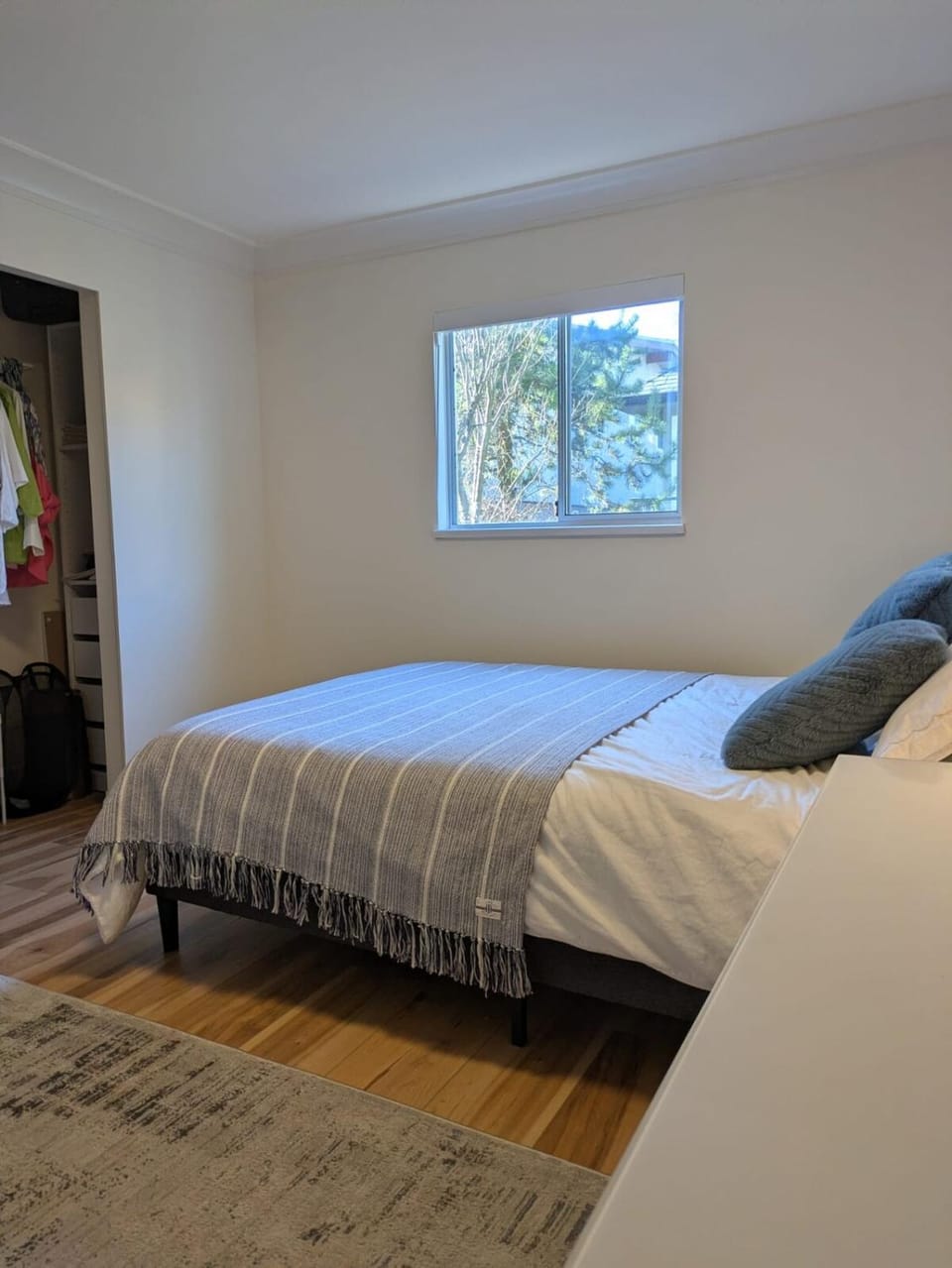 2 bedroom suite close to Main and Skytrain Apartment in Vancouver