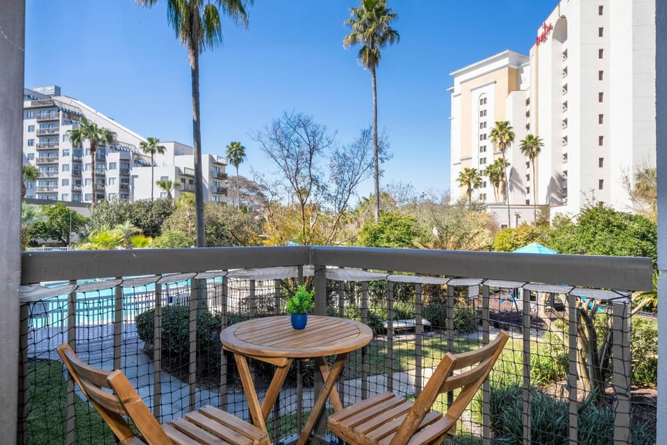 Balcony/Terrace, Pool view