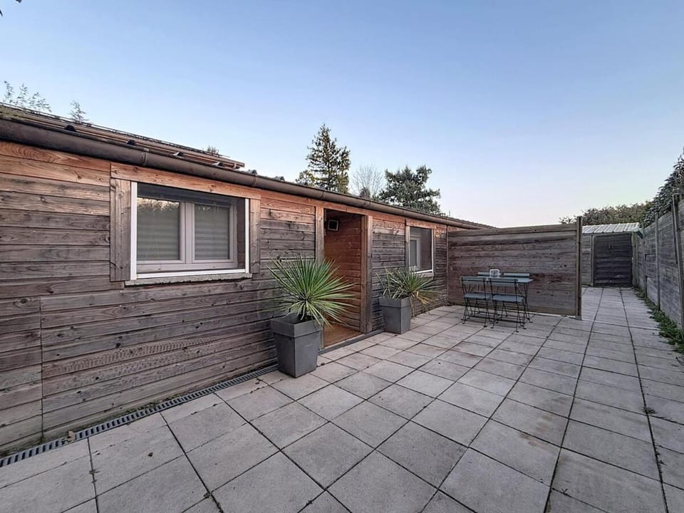 L'Espérance - Gîte Lucie - Terrasse et parking privé Apartment in Auvergne-Rhône-Alpes