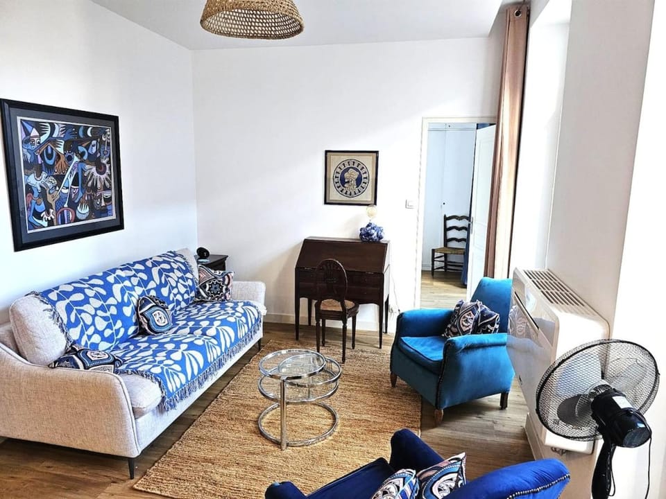 Grand T2 hyper centre, métro, climatisation Apartment in Marseille