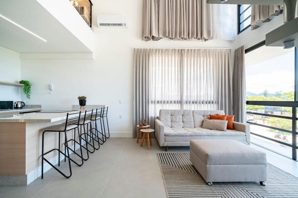 Apto Horizonte 50m da praia by Achei Florianópolis Apartment in Florianopolis