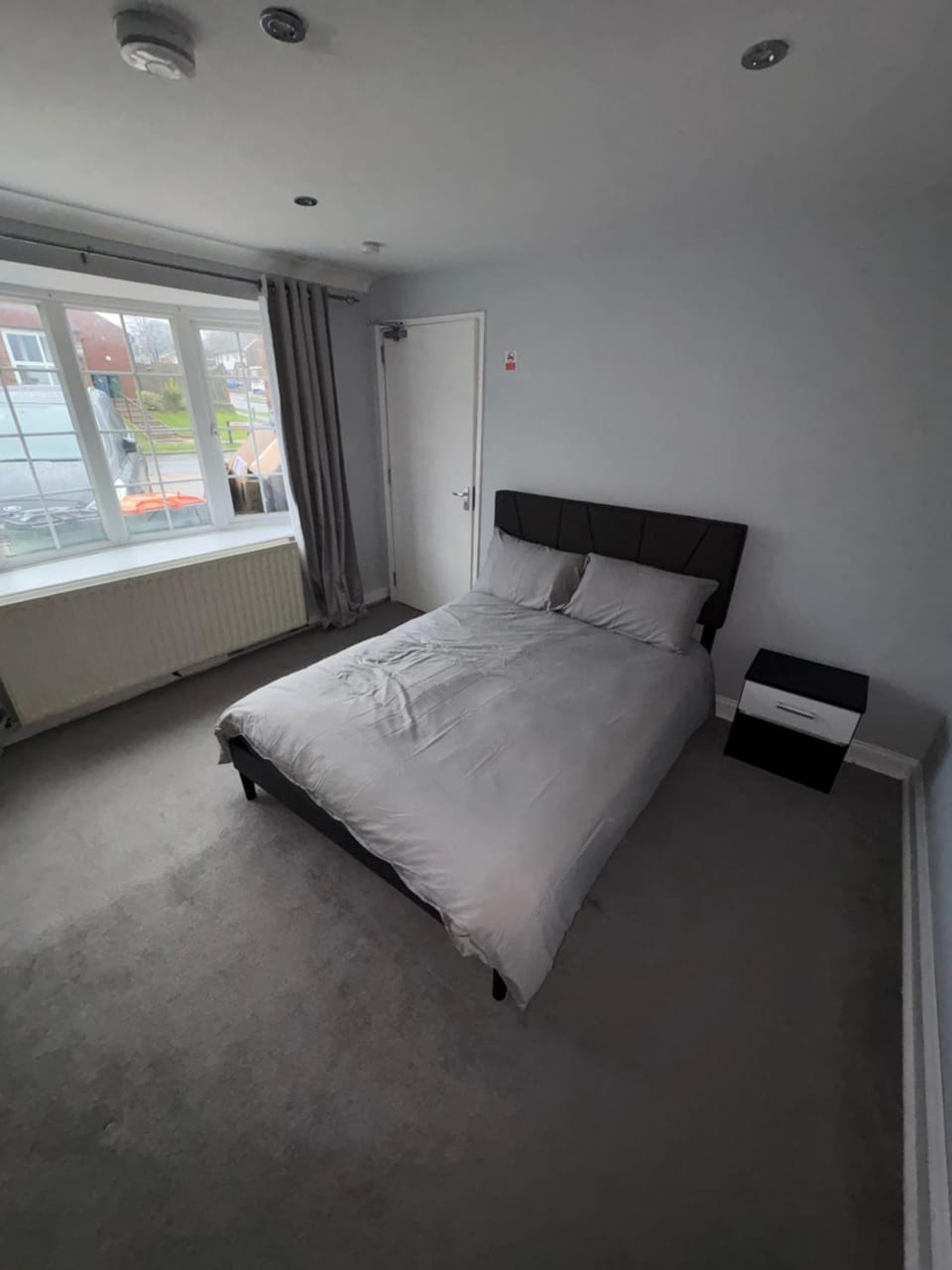 Cosy room 1 T Gatwick Bed and Breakfast in Crawley