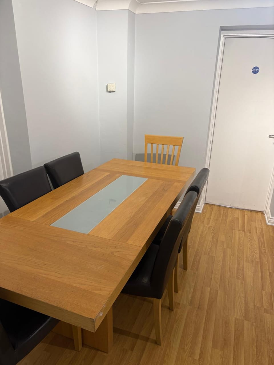 Cosy room 1 T Gatwick Bed and Breakfast in Crawley