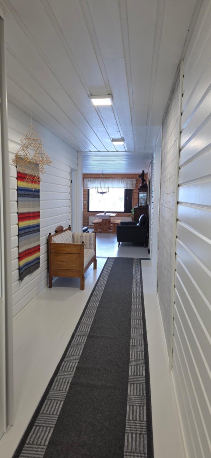 Vanha maatila maaseudun rauhassa Säyneisessä Apartment in Finland