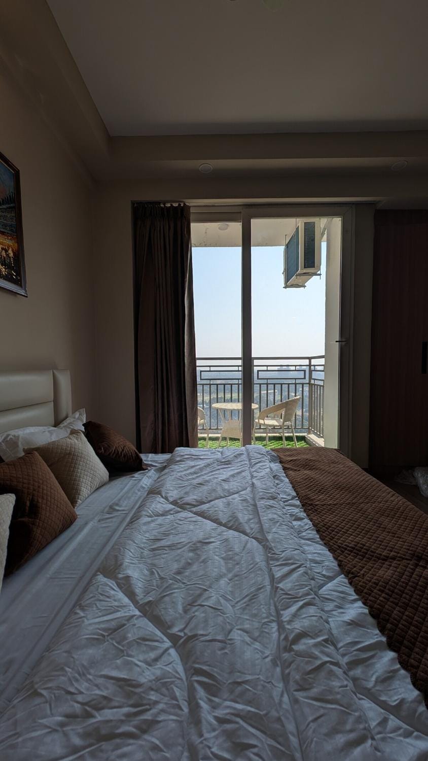 Creative Stays Luxury Studio near Expo Mart Apartment in Haryana