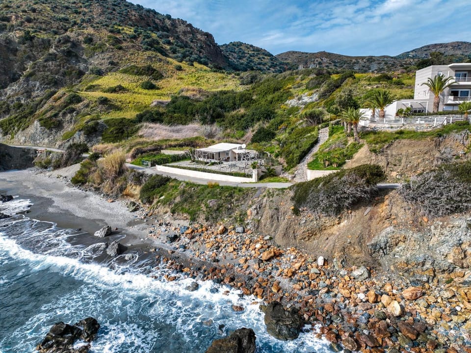 Property building, Beach
