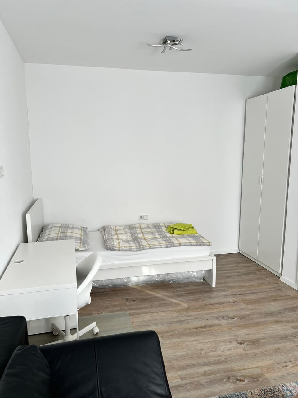 Bed, Bedroom, wardrobe