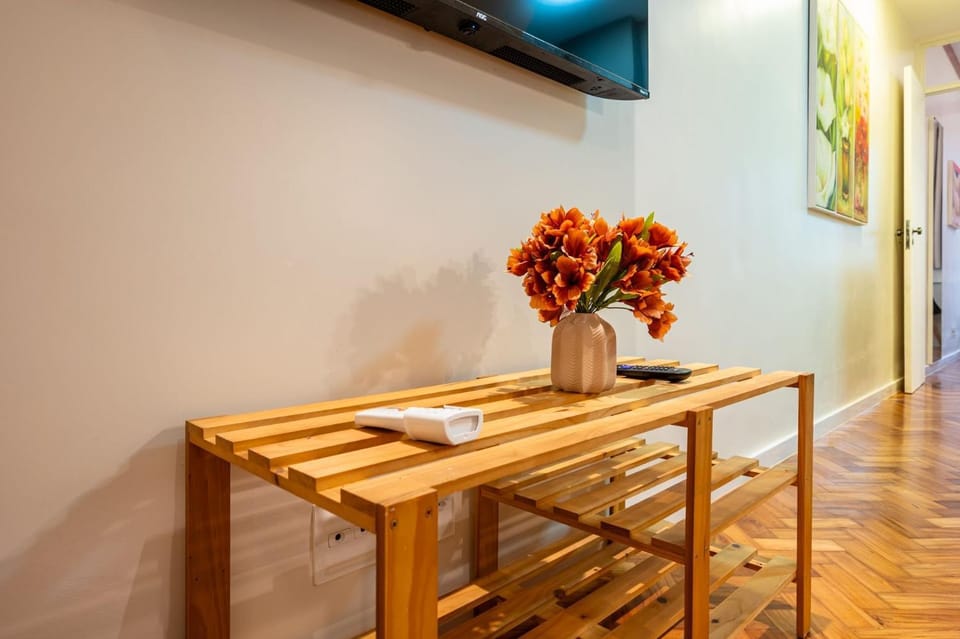 TV and multimedia, Living room, Dining area