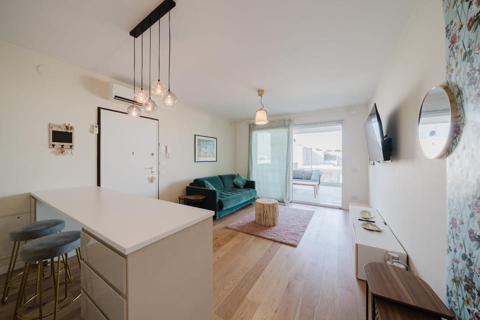 Casa Opalia by SOGI Gestioni Apartment in Peschiera del Garda